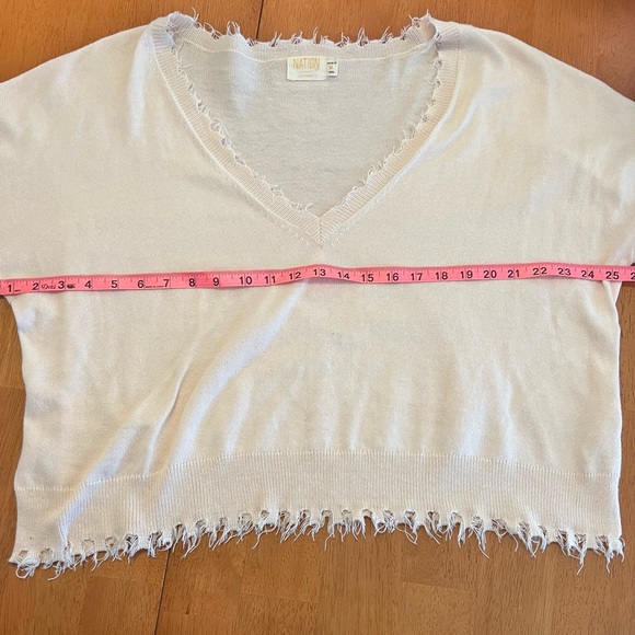 Nation LTD Jolie Cropped Frayed Sweater Medium - Picture 12 of 15